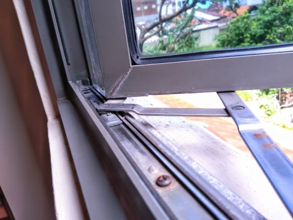 Hinged Window Replacement in Midlothian